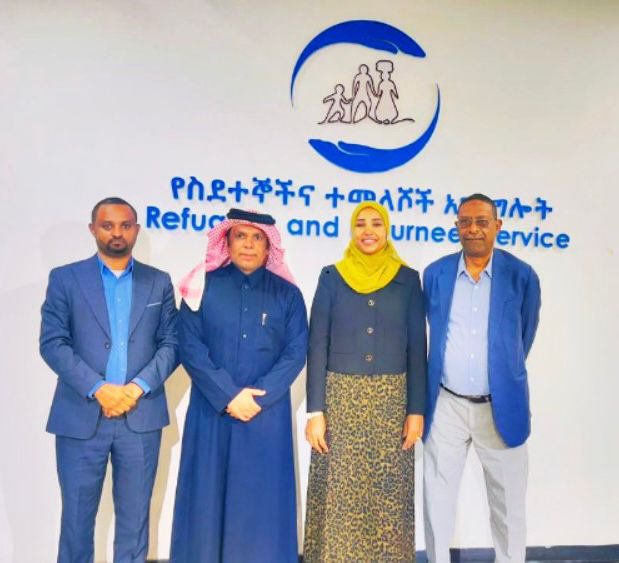 TeybaHassen's tweet image. Had productive meeting today with the Ambassador of Qatar for Ethiopia and the Head of Qatar Charity Ethiopia Office. We discussed ways to further strengthen our partnership and collaboration. Grateful for their continued and generous support to refugees and host communities.