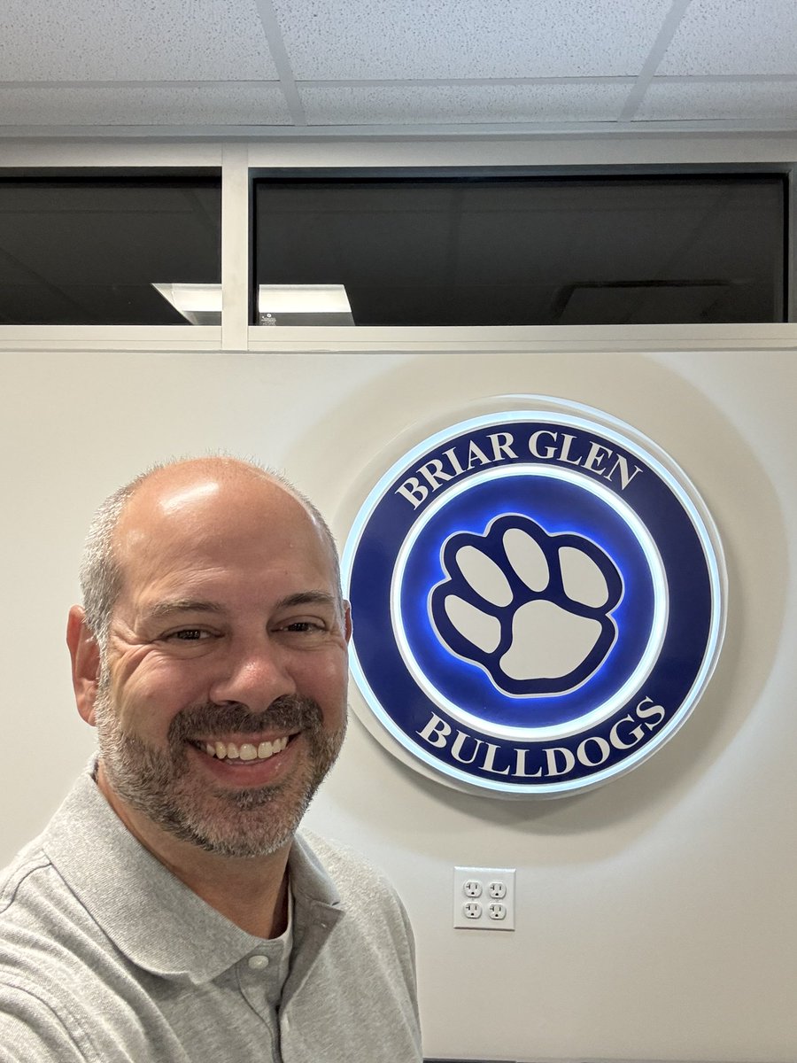 Mitch Dubinsky (@mitchdubinsky) on Twitter photo Back from summer and kicking off year 15 as principal at <a href="/BriarGlenSchool/">Briar Glen</a>! Excited for another amazing year with our students and staff. I truly love what I do. Back from summer and kicking off year 15 as principal at <a href="/BriarGlenSchool/">Briar Glen</a>! Excited for another amazing year with our students and staff. I truly love what I do.