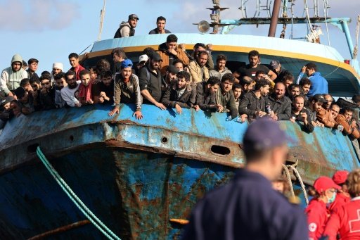 TrumpFrance's tweet image. On s'en tape de la pétition des bobos et boomers sur la loi Duplomb.
On veut juste moins de migrants et moins de dépenses à la con.