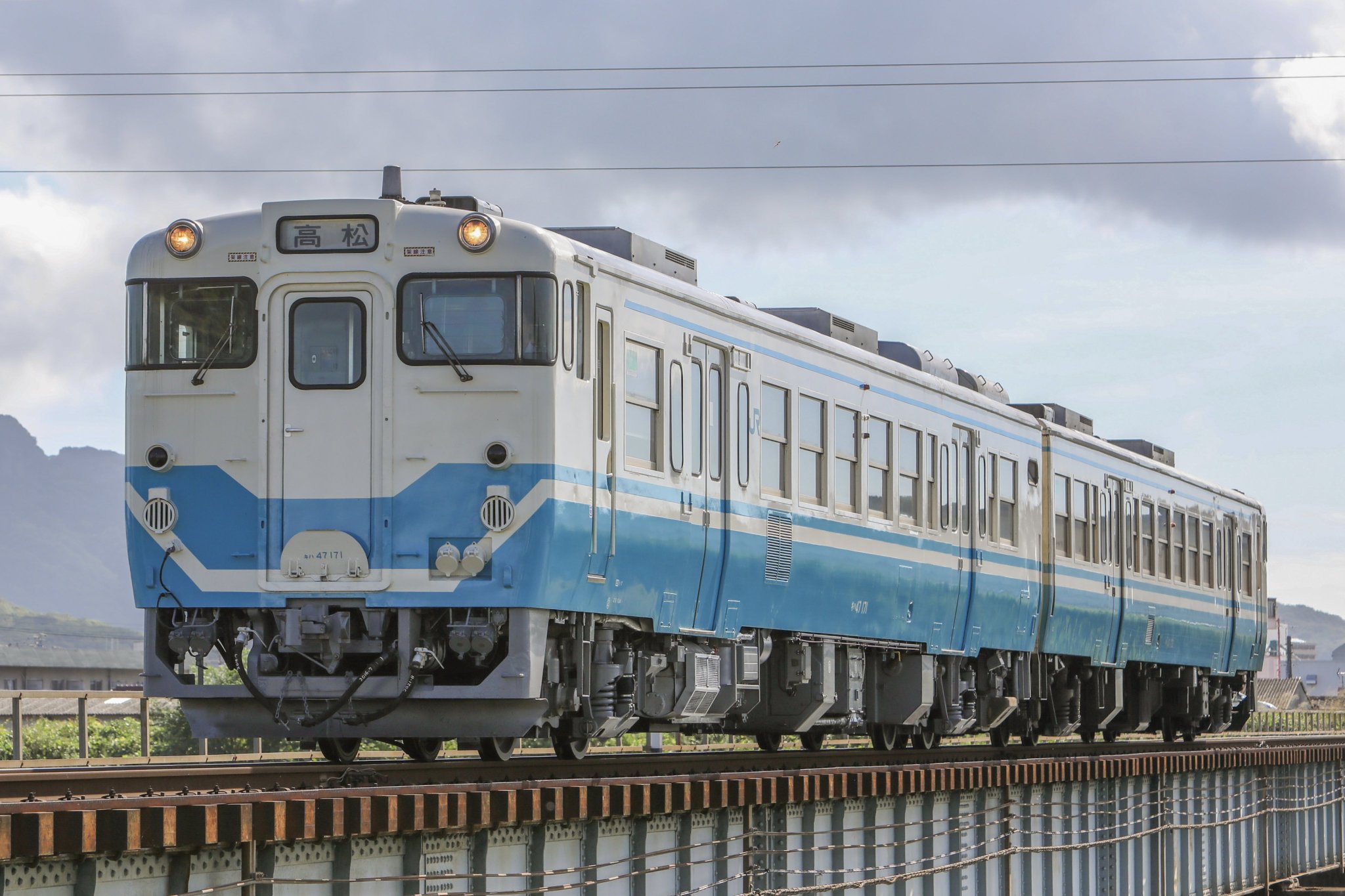 45.キハ40 583 JR東日本 キハ40 583 (キハ40系) 車両ガイド | レイルラボ(RailLab)