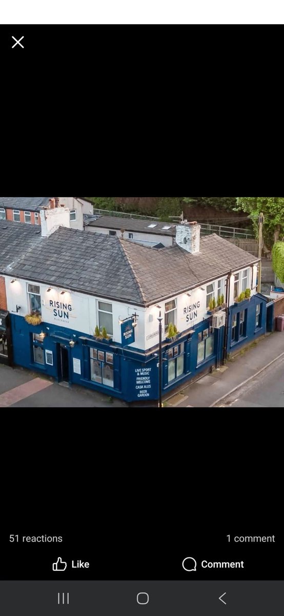 garysmith2301's tweet image. With Paul Salmon who created this amazing flag.
Let’s adopt Champagne Super Rovers as our song.
@_ElliottJackson let’s meet in Spain… it’s a great story for you!
The Rising Sun is a Rovers pub in Brownhill. Let’s support it 🔵⚪️💫🍻