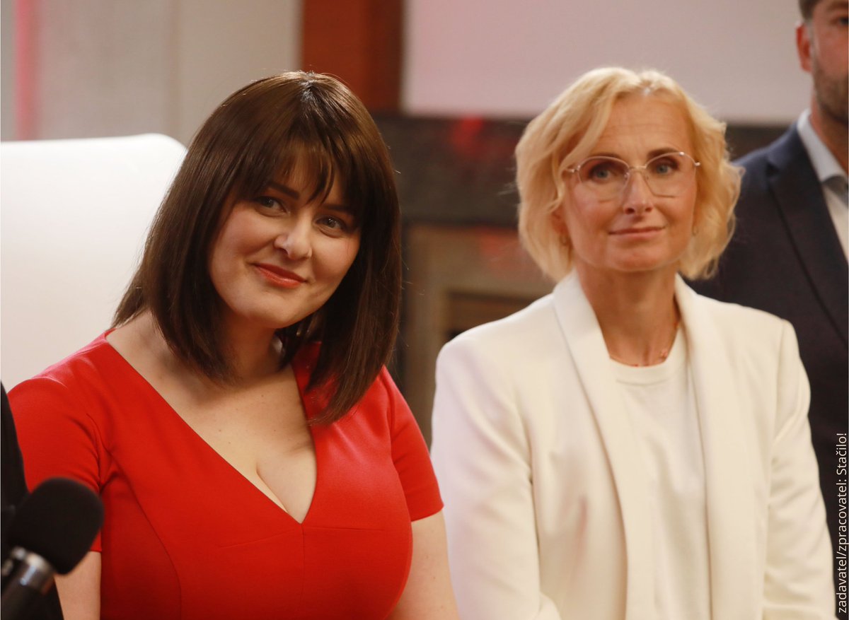 JMalacova's tweet image. Dnešní den je výjimečný. Podepsali jsme memorandum o spolupráci, SOCDEM tak oficiálně vstupuje na kandidátky STAČILO!🌹+❗
💪 Přinášíme zkušenosti i odhodlání společně změnit směr, kterým se Česká republika za vlády Petra Fialy vydala. SOCDEM obsadí na kandidátkách Stačilo!…