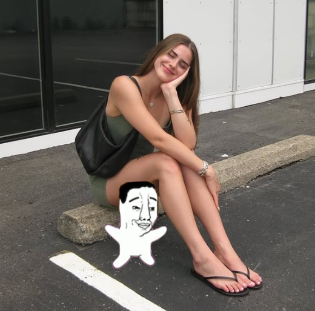 BOBOhimself's tweet image. My $CHUD and $Feetcoin are both up 

Any happenings?