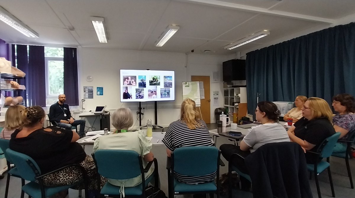 spinalinjuries's tweet image. It was a busy week for our new South East support network coordinator Aleks as he delivered Bowel management training to healthcare professionals in Southampton, hosted the Brighton community group and attended his first staff development day. spinal.co.uk/get-support/fi…