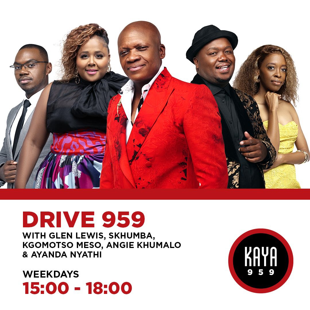 KayaOnAir's tweet image. You're tuned into #Drive959 馃槑 with
@GlenLewisSA
@Kgomotsomeso
@skhumbi
@AngieKhumalo
Coming Up: #InYourWorld #MakeItMakeSense #Drive959SportsTrivia #TakeMeHome 馃摲086 00 00 959 Whatsapp 063 688 0959