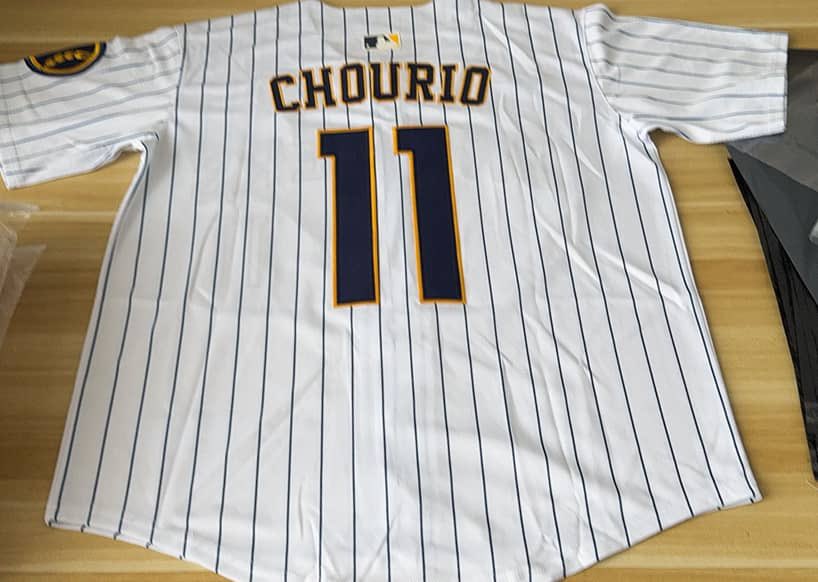 Jersey__Plug's tweet image. A few of our many Milwaukee Brewers jerseys available! Bob Uecker patch can be added to any style.
Any player (or name/number) can be done in any style below for sizes 2T through 8X. Patches optional. Pictures below are of our own actual jerseys.
DM us if you鈥檇 like to order!