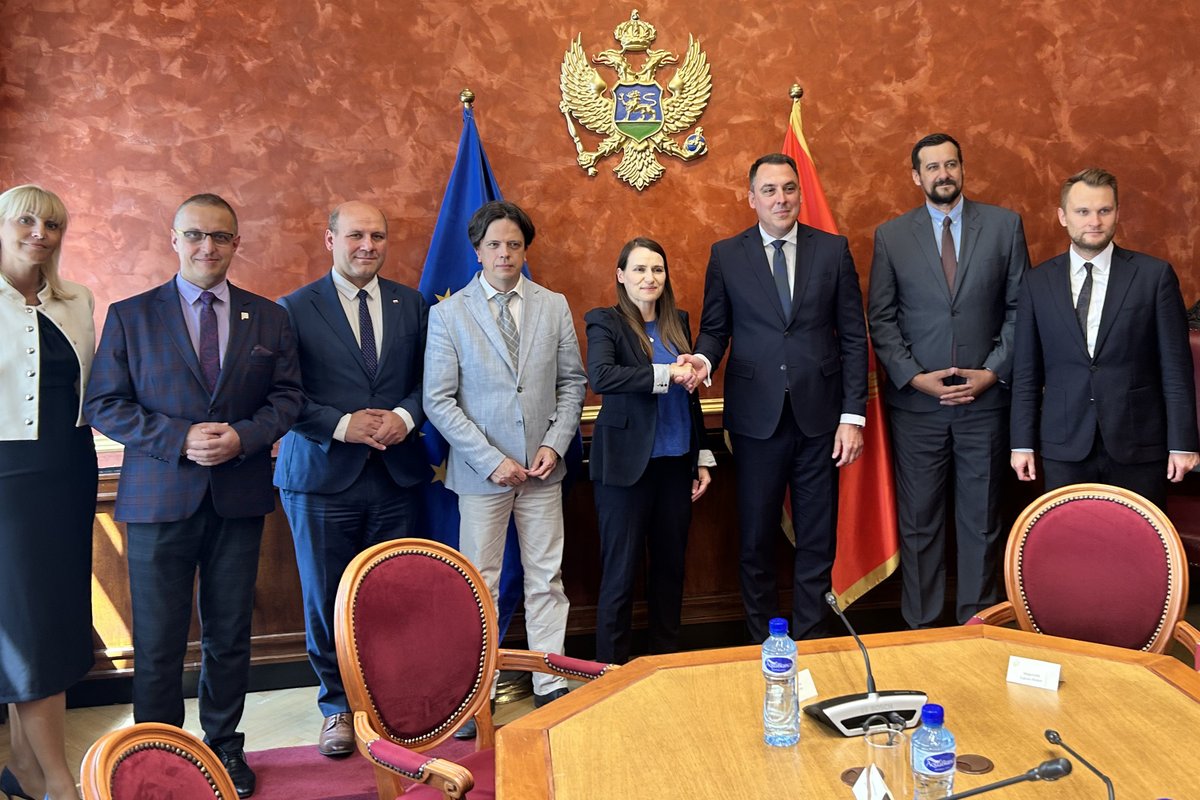 PLParliament's tweet image. 🇵🇱 The Presidium of the EU Affairs Committee of the Polish Sejm visited 🇲🇪 Montenegro to meet with MPs, the Ministry of European Affairs & Kotor's local authorities.
🤝 Talks focused on EU integration, NATO cooperation, tourism & the maritime economy.
Delegation members:…