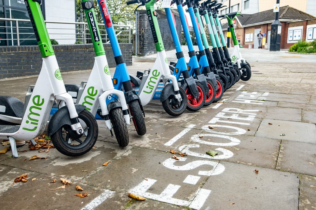 simonlightwood's tweet image. Everyone deserves safe, accessible transport.
That’s why we’re extending e-scooter trials to 2028 and expanding them to new towns to learn how best to regulate them.
We’re also looking at our mobility aid laws so disabled people can use the devices they need for independence.
