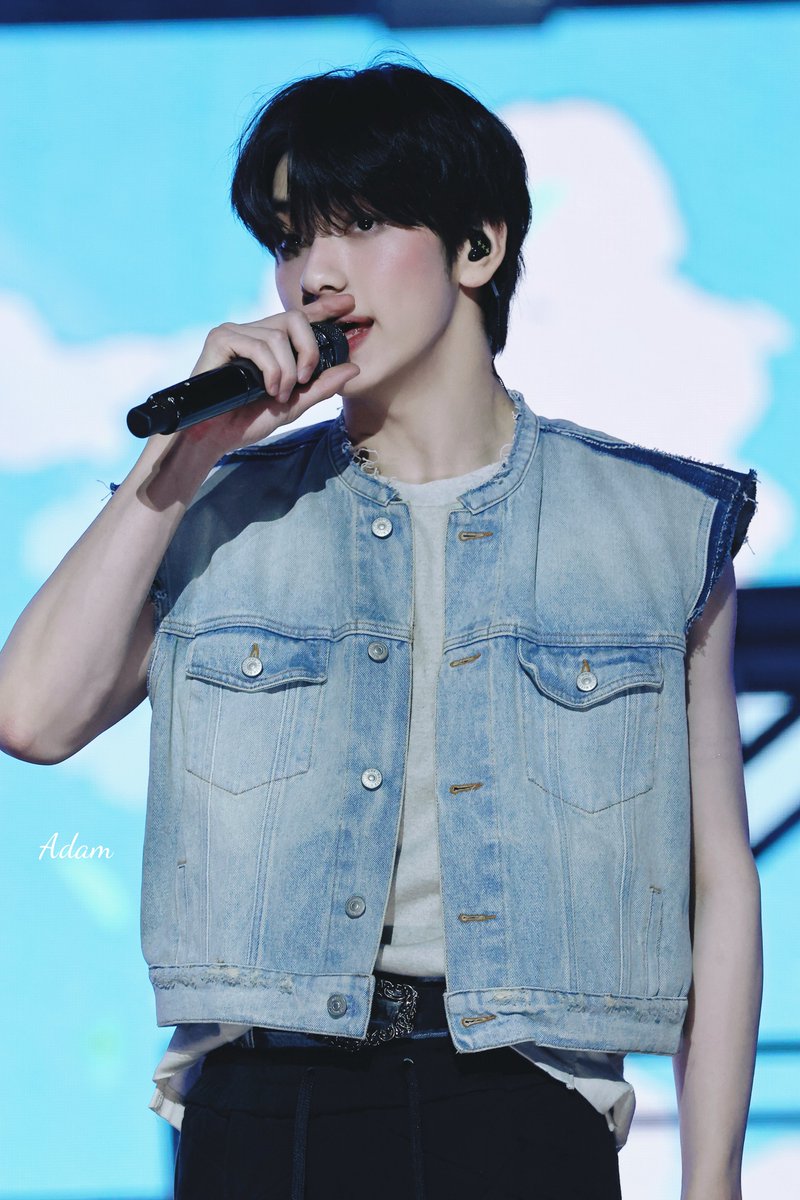 1205_Adam's tweet image. 250721

#수빈 #SOOBIN #スビン
#TOMORROW_X_TOGETHER 
#투모로우바이투게더