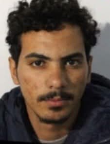 Perky_43's tweet image. A Kuwaiti migrant has been jailed after forcefully kissing a suicidal woman in the street when she refused to accompany him back to his asylum hotel, a court has heard.
Zayed Alanzi, 26, approached the woman in Hull and “would not take no for an answer” as he harassed her in…