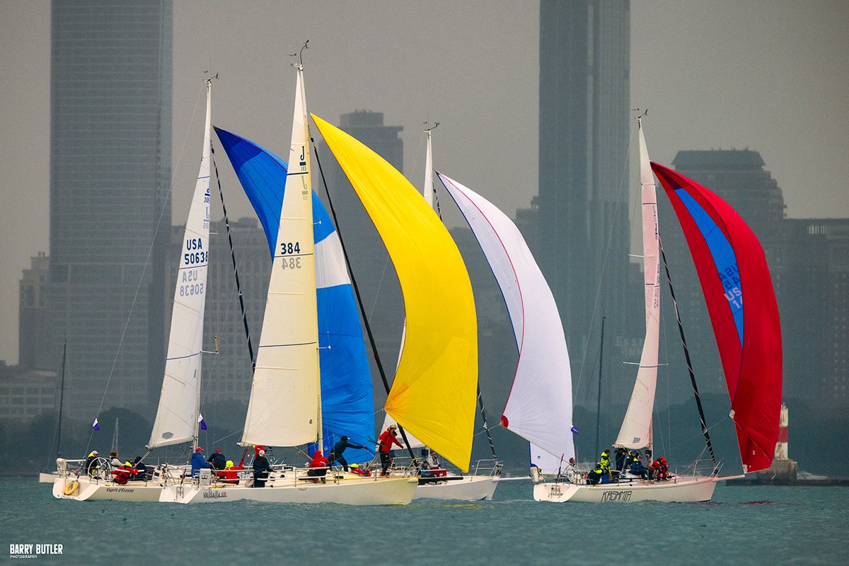 barrybutler9's tweet image. Mack Moments from Saturday. The Race to Mackinac in Chicago.