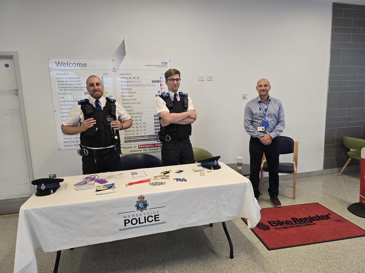 Estates & Facilities UHLG (@nhsuhlg_eandf) on Twitter photo ☕🚔 Last Friday's Cuppa with a Copper and Bike Marking event at Royal Liverpool University Hospital was a great success, with staff collecting safety items from <a href="/MerseyPolice/">Merseyside Police</a> alongside bike marking services.
#CommunitySafety #CuppaWithACopper #nhseandf ☕🚔 Last Friday's Cuppa with a Copper and Bike Marking event at Royal Liverpool University Hospital was a great success, with staff collecting safety items from <a href="/MerseyPolice/">Merseyside Police</a> alongside bike marking services.
#CommunitySafety #CuppaWithACopper #nhseandf