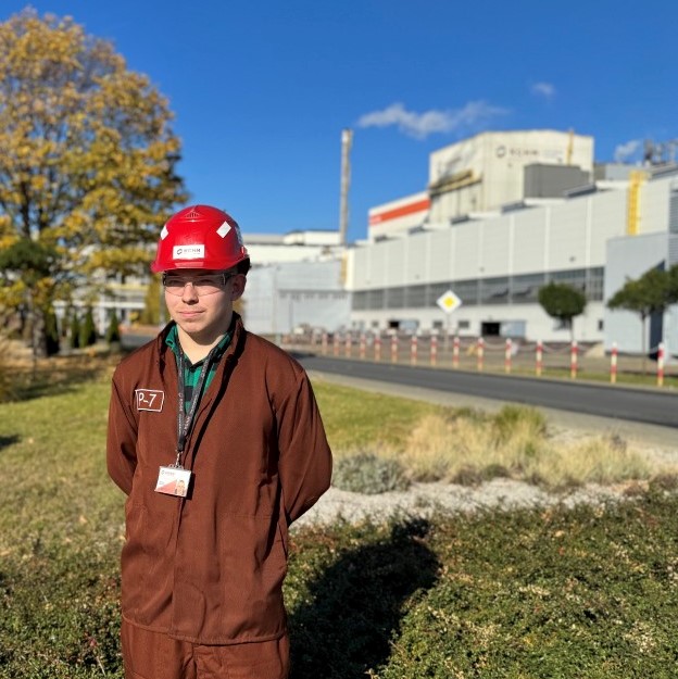 KGHM_SA's tweet image. Wakacje w pełni ☀️. Ale już od września ruszamy pełną parą z naszym programem ⚒️ &quot;Kompetentni w Branży Górniczo-Hutniczej. KGHM - Kluczowy Partner w Kształceniu Zawodowym&quot;. 

To specjalny program dla szkół ponadpodstawowych, który niewątpliwie zmienia kulturę organizacyjną #KGHM…