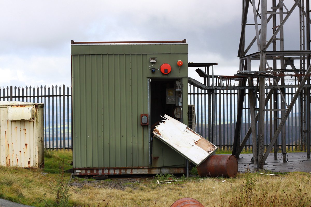 Theft and vandalism of telecom infrastructure is more than just property damage—it disrupts service and endangers public safety.

Help protect your community by reporting any suspicious activity you observe near telecom equipment or sites.

Learn more at ised-isde.canada.ca/site/spectrum-…
