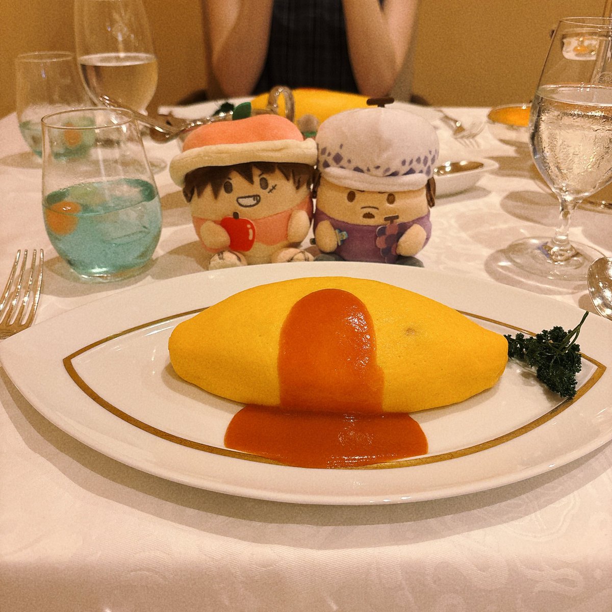 kyuritoast's tweet image. 真ん中バースデーで美味しいもの食べ食べデートした🍎🍇ちゃん