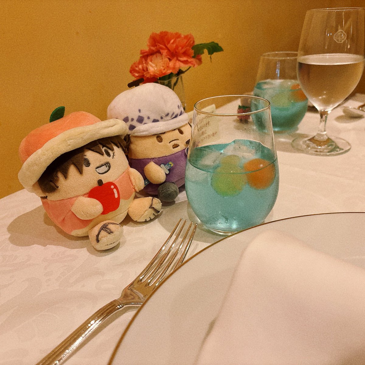 kyuritoast's tweet image. 真ん中バースデーで美味しいもの食べ食べデートした🍎🍇ちゃん