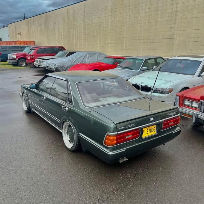 drivertodriver's tweet image. 1988 Nissan Cedric Gran Turismo Super SV: Imported, Moderately Modified, 190hp 2.0L Turbocharged Inline 6, RWD, Automatic. drivertodriver.com/car/-OVf0CYcp3…