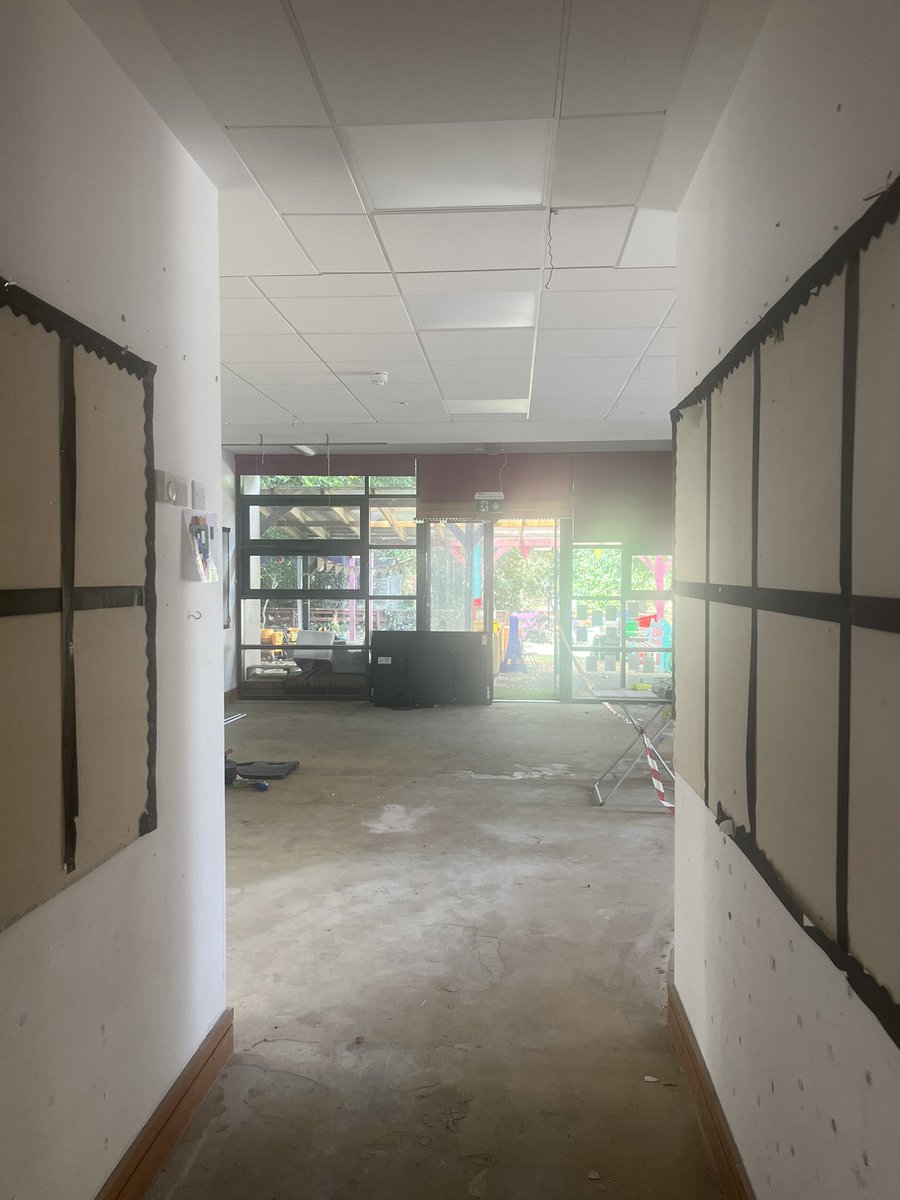 sin_22's tweet image. Day 1 of the summer,..
Operation Nursery re-vamp has started! Thanks 🙏 to all of the staff for their support with clearing today! @VicAcademies @FoleyPAcademy