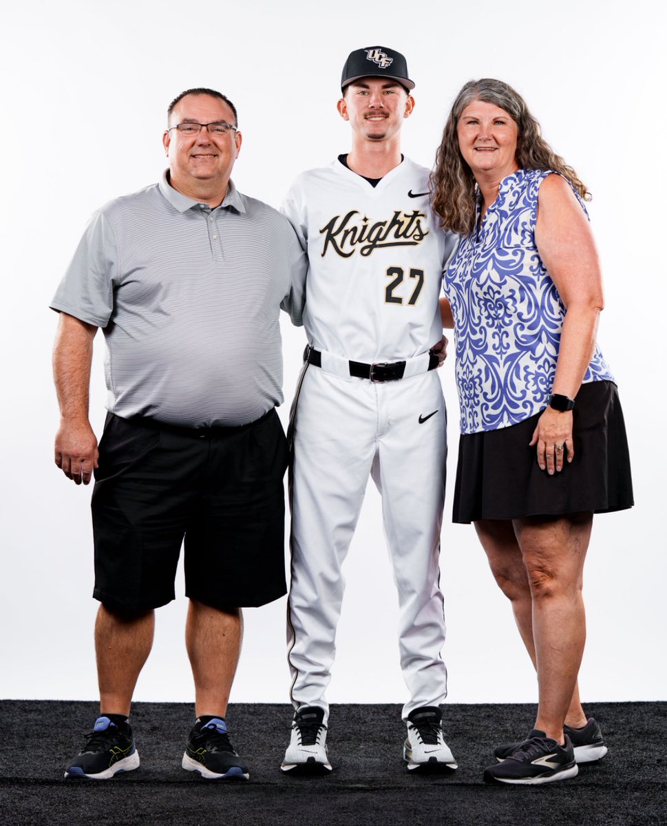 freemanpatrick_'s tweet image. 615➡️407📍
@coachwally39 @Lopez_Baseball @DThomas1975 @Gierke12 @BigChiefTE @DGearTE @TEAMELITENATION @_HuntMartin @PrepBaseballTN @OaklandPatriots @Brendan_kelley7