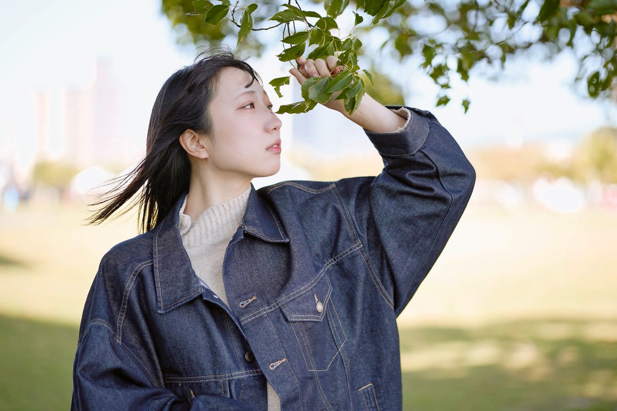 夏の思い出、いっしょに残しませんか？🎐
今回のテーマは「夏休み」☀️
ひまわり畑と昭和レトロな古民家、午前と午後でガラッと雰囲気の違うロケーションをご用意してます！

古民家では、モデルたちが夏らしい涼しげな衣装で登場予定です🌿
まるで休日のお部屋時間みたいな、ゆるっとした空気感。