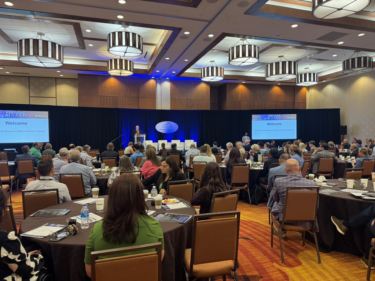 KyChamber's tweet image. The Kentucky Chamber is hosting its 2nd Annual Artificial Intelligence Summit, presented by @Deloitte, exploring how AI is fundamentally transforming the way we live, work, and do business. Chamber Chief Resource Officer Jim Ford welcomes attendees and highlights Deloitte’s…