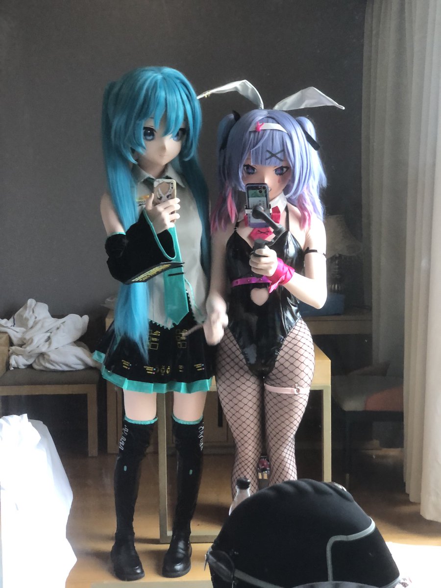右边纯小孩开大车<a href="/Duxi_Main/">渡晞</a> 
终于显得我是大姐姐😋
