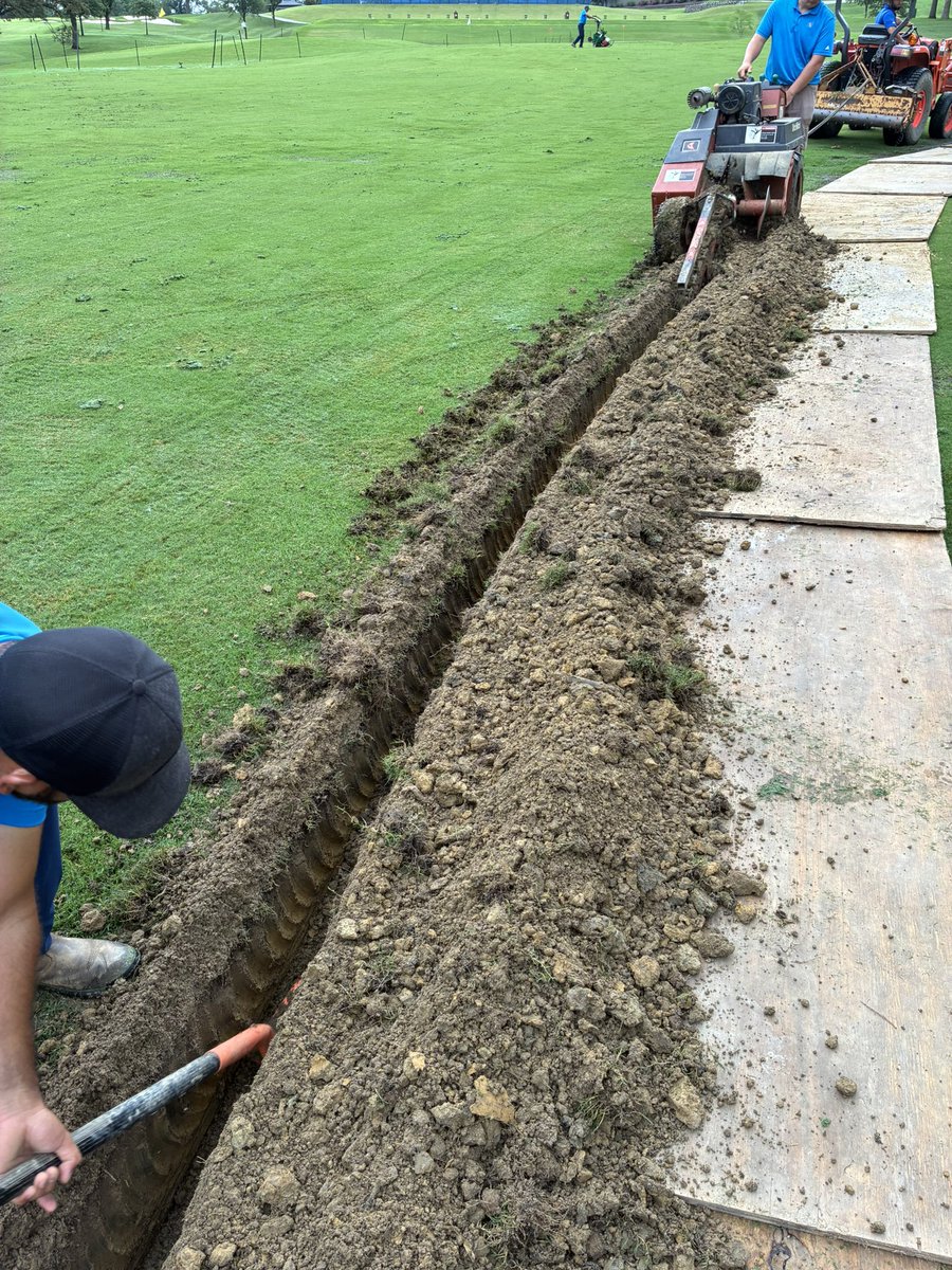 ECCSuper77's tweet image. This week is kicking off with some additional drainage in our driving range, a little sod is scheduled for Wednesday to complete our rehab on the winter injured bermuda.