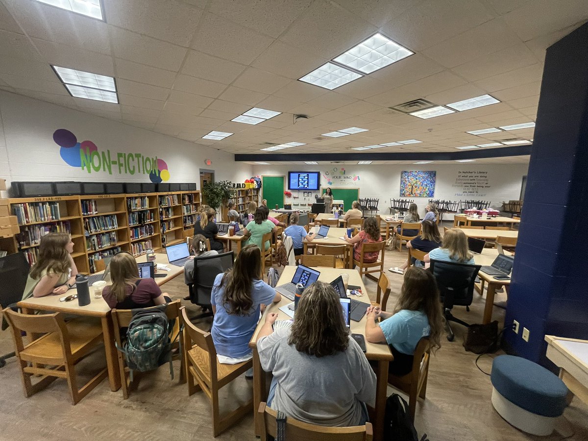 Natcher Elementary (@natcherelem) on Twitter photo Teachers are continuing to learn today about strategies to best meet our EL learners which will impact all learners.
<a href="/WarrenCoSchools/">Warren Co Schools</a> Teachers are continuing to learn today about strategies to best meet our EL learners which will impact all learners.
<a href="/WarrenCoSchools/">Warren Co Schools</a>