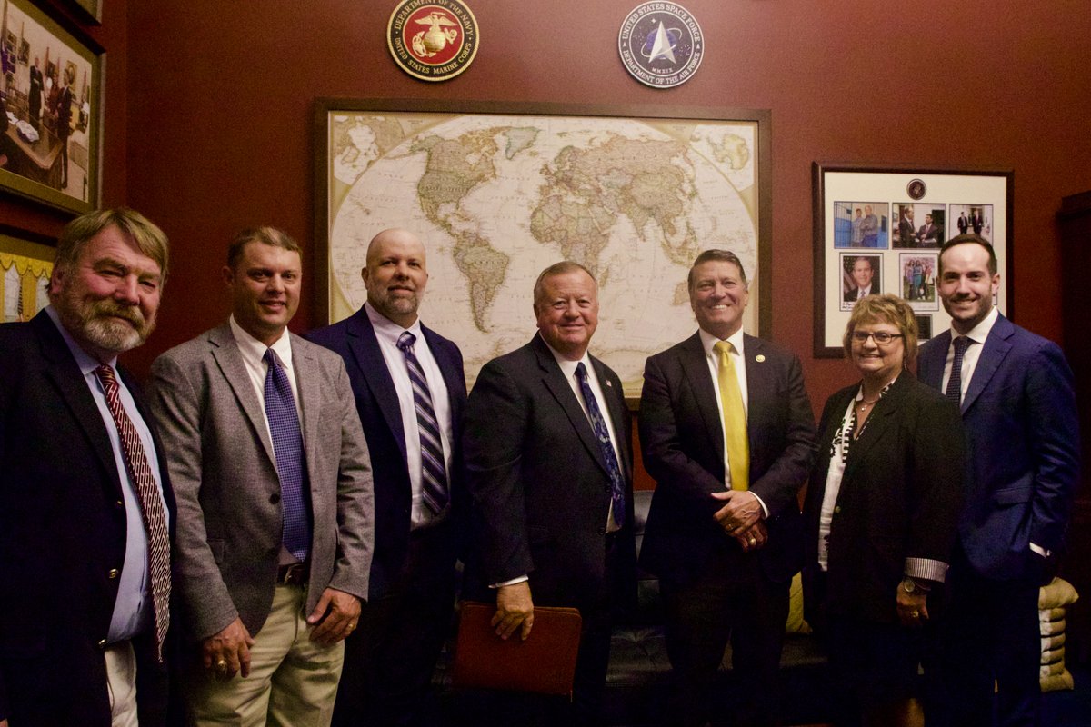 RepRonnyJackson's tweet image. I was honored to meet with the Texas Corn Producers to discuss how we can further support Texas farmers in the upcoming Farm Bill!
The One Big Beautiful Bill secured MAJOR wins for our agriculture producers, but there is still more to be done to ensure our farmers can continue…
