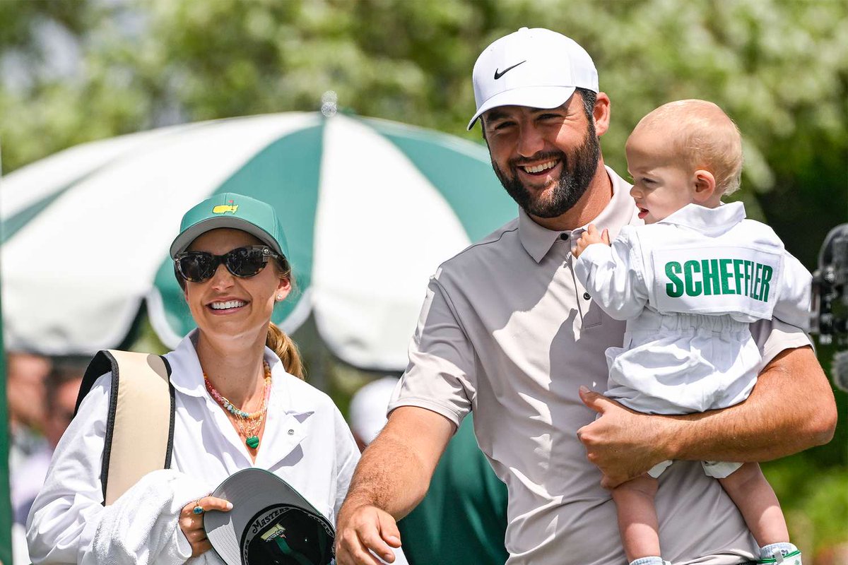 LifeNewsHQ's tweet image. Anyone else love Scottie Scheffler's dedication to his family?