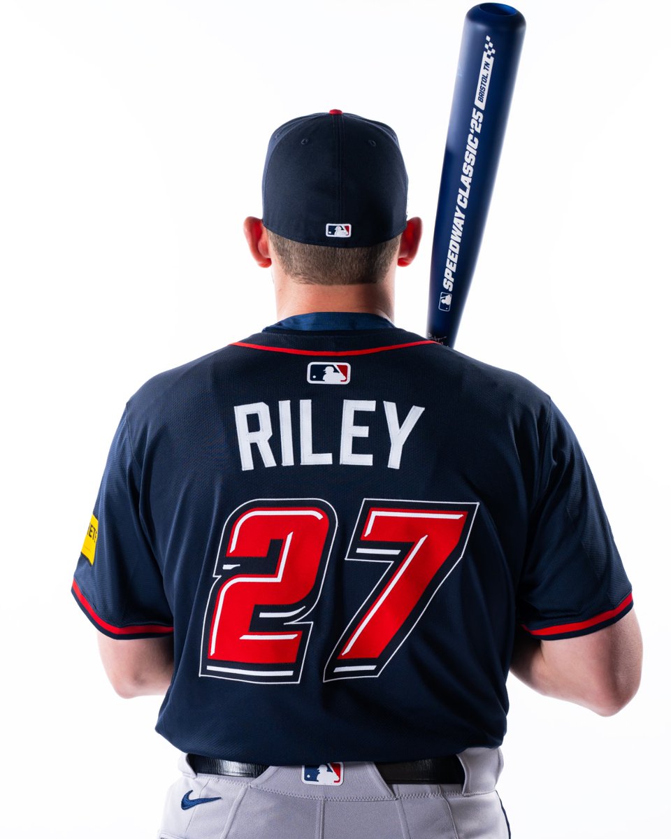 ItsBristolBaby's tweet image. NEWS: Braves and Reds to wear NASCAR-inspired uniforms during MLB Speedway Classic. ⚾️🔥
Read More Here: bit.ly/4m9srt0
#SpeedwayClassic25 | @MLB | @Reds | @Braves