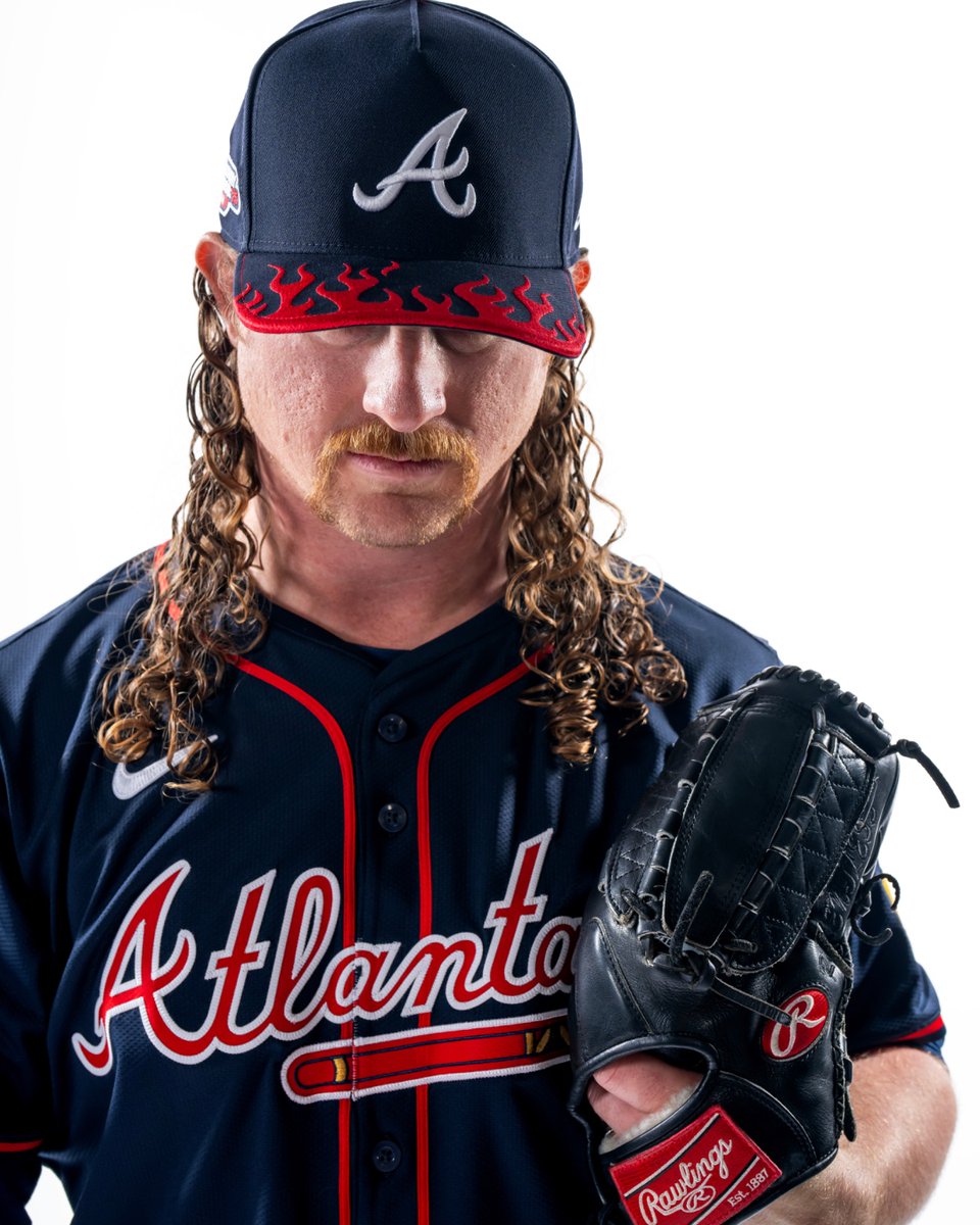 ItsBristolBaby's tweet image. NEWS: Braves and Reds to wear NASCAR-inspired uniforms during MLB Speedway Classic. ⚾️🔥
Read More Here: bit.ly/4m9srt0
#SpeedwayClassic25 | @MLB | @Reds | @Braves
