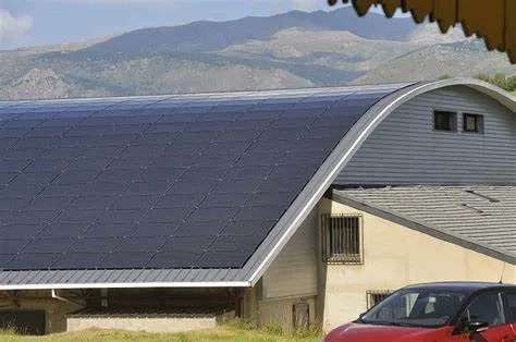 QuirkyForum's tweet image. THIN SOLAR It is making building design changes possible. Like solar on curved rooves, solar windows, solar panels and solar shingles. quirkyforum.com