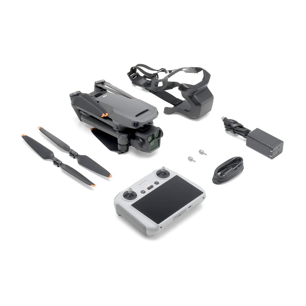 DrobotunVitalii's tweet image. The General of the Medical Service of the Ukrainian Military Medical Academy and the School of Tactical Medicine will award the person who purchases one drone for them to train evacuation teams to fly
DJI Mavic 3 Pro - $1900
Or
One sets of FPV (all that on the photo) - $1200
If…