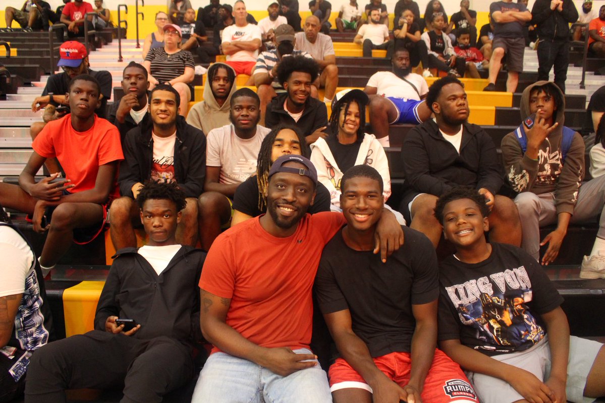 CMThomasPHL's tweet image. Sports brings people together. But they also provide life lessons, friendships, opportunities to jobs and scholarships, and so much more.
Whether basketball or a different sport or another positive pastime, unlock your passion and pass it on to the next generation.