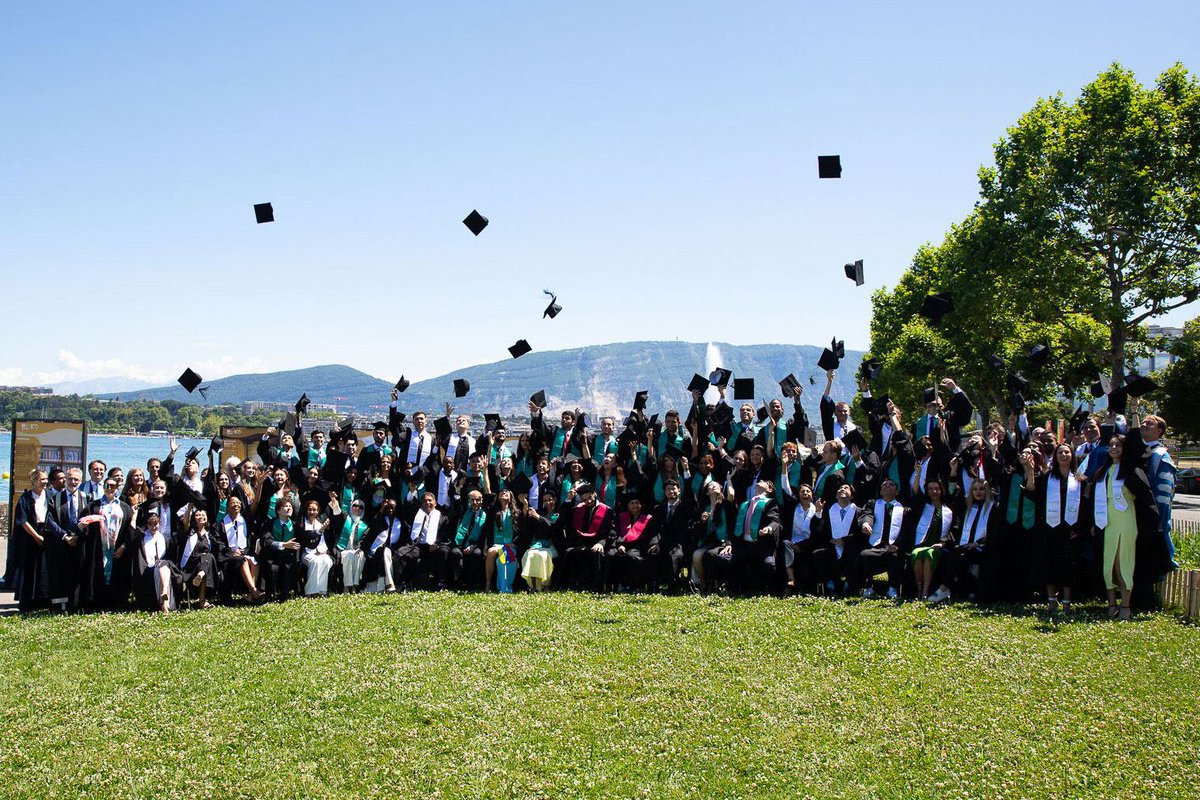 Welcome to the EU Alumni community, recent graduates! 🎓 Now that commencement season is over, their journey continues at our Alumni Hub for exclusive networking and events, mentorship, and many more resources, to keep the #EUCommunity bonds strong!👉 eualumnihub.com