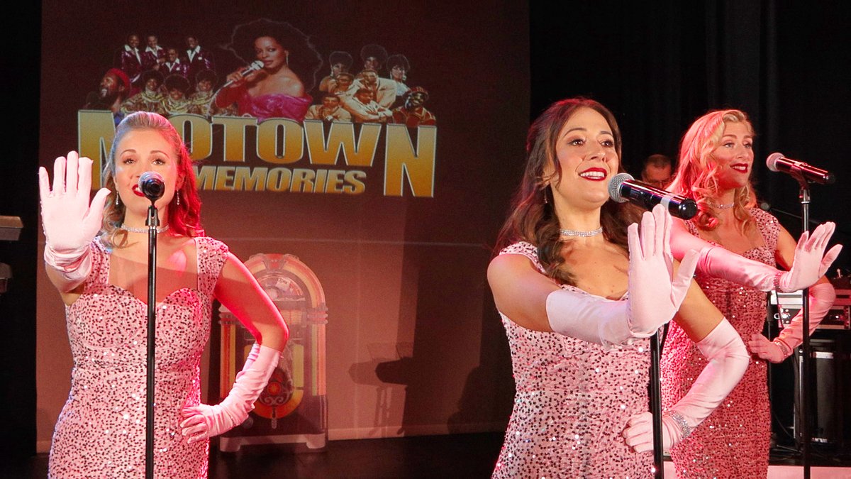 🎶 Get ready to rock, Melksham! 🎤✨ “AT THE HOP” hits Assembly Hall on Fri 8 Aug – a glitzy, high-energy tribute to the '50s &amp; '60s from The Fabulous Jukebox Jems!
🎟️ £20 + £1.65 fee
📍 Melksham Assembly Hall
🕢 7:30 PM
📞 01225 709887
🔗 melkshamassembly.co.uk
#AtTheHop