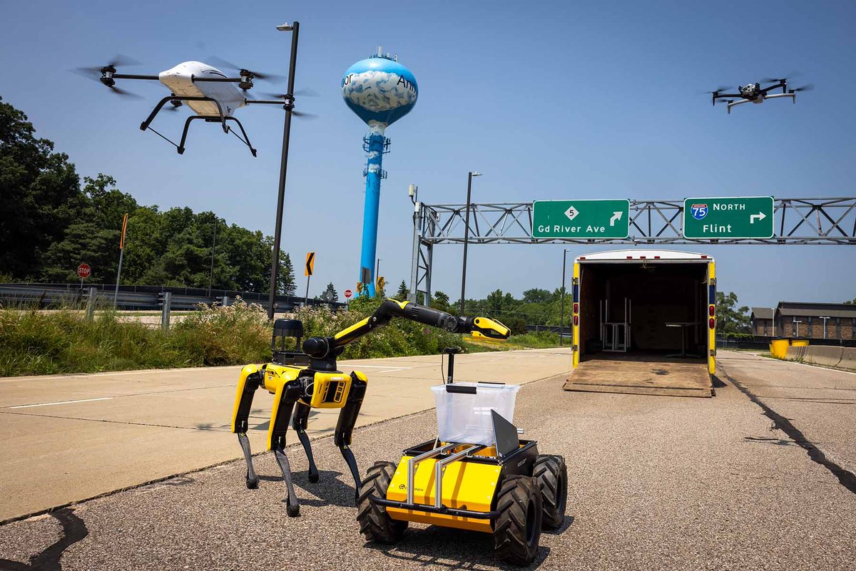 UMichResearch's tweet image. A flight corridor for testing drones and electric aircraft will link @UMich’s one-of-a-kind autonomy research and proving ground facilities in Ann Arbor to @MichiganCentral’s real-world, urban testbed and innovation district in Detroit. myumi.ch/XyxVr