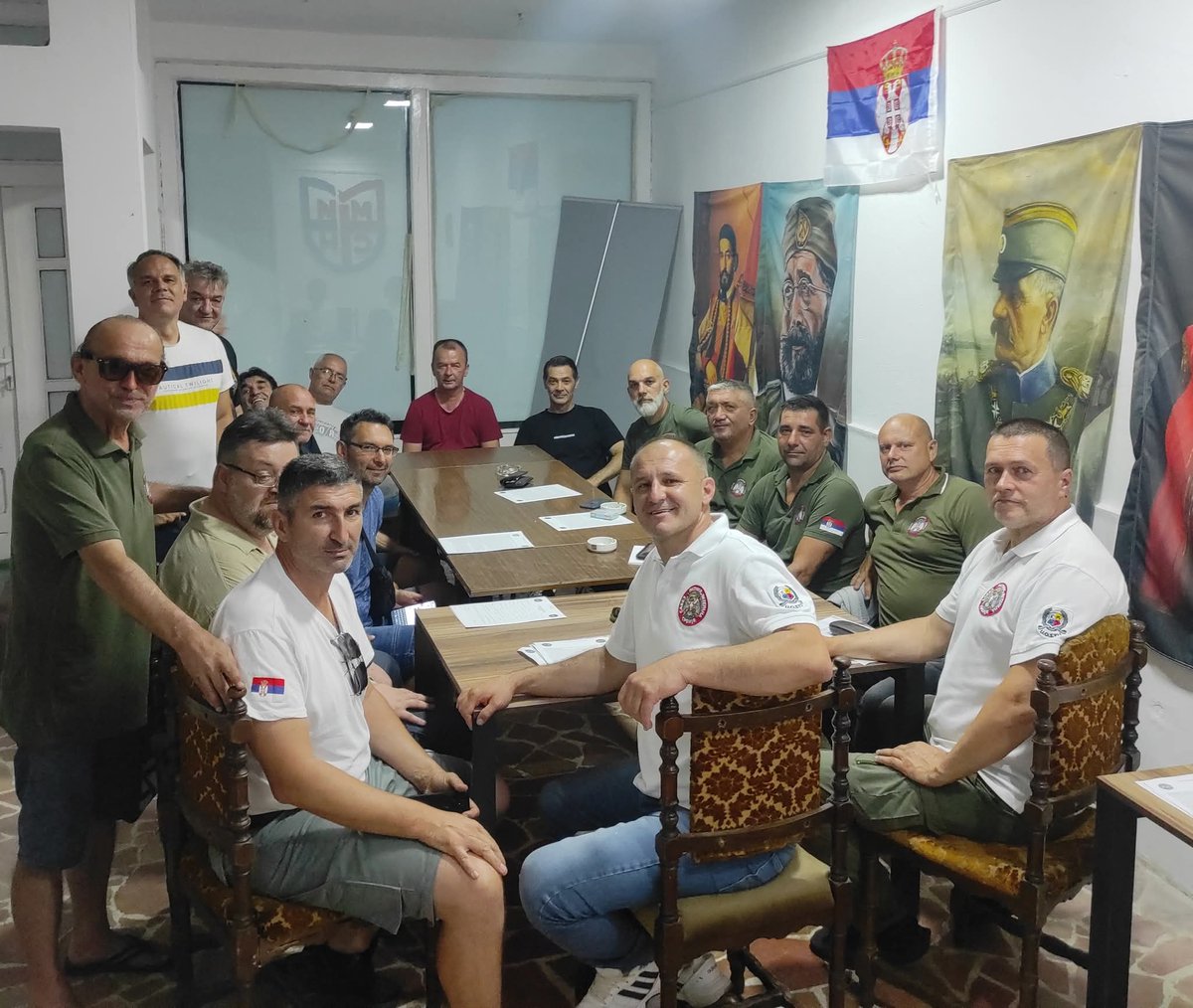 Sloboda63365299's tweet photo. Nakon Smedereva
~~~
Radni i paradni sastanak i inicijativa formiranja odbora SRVS ZAJEČAR
#pungas https://t.co/4AiW2OPUFi
