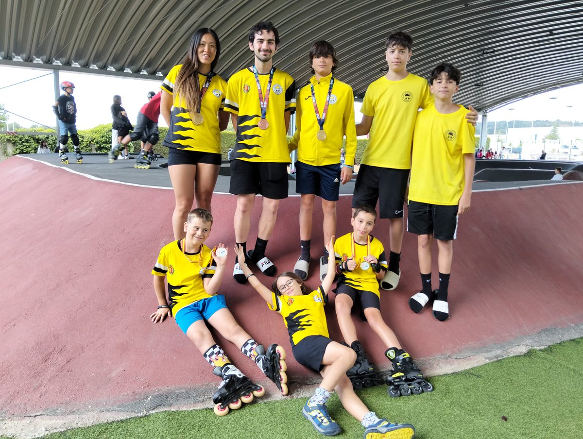 Rolling Lemons Valladolid (@rolling_lemons) on Twitter photo Primer Campeonato de España en un Pump Track? ⁉️
🥇 Linda Zhu (Senior)
🥈 Miguel Delgado (Open Sub-11)
🥉 Raúl Falagán (Sub-19)
🥉 Hugo Sanz (Open Sub-11)
<a href="/AyuntamientoVLL/">Ayto. de Valladolid</a> <a href="/afedecyl/">Afedecyl</a> <a href="/Deportesjcyl/">Deporte Castilla y León</a> <a href="/DeportesVLL/">DeportesVLL</a> <a href="/patinajecyl/">Federación de Patinaje de Castilla y León</a> <a href="/FedPatinaje/">RFEPatinaje</a> <a href="/LunaLunaeCar/">Luna Lunae</a> Primer Campeonato de España en un Pump Track? ⁉️
🥇 Linda Zhu (Senior)
🥈 Miguel Delgado (Open Sub-11)
🥉 Raúl Falagán (Sub-19)
🥉 Hugo Sanz (Open Sub-11)
<a href="/AyuntamientoVLL/">Ayto. de Valladolid</a> <a href="/afedecyl/">Afedecyl</a> <a href="/Deportesjcyl/">Deporte Castilla y León</a> <a href="/DeportesVLL/">DeportesVLL</a> <a href="/patinajecyl/">Federación de Patinaje de Castilla y León</a> <a href="/FedPatinaje/">RFEPatinaje</a> <a href="/LunaLunaeCar/">Luna Lunae</a>