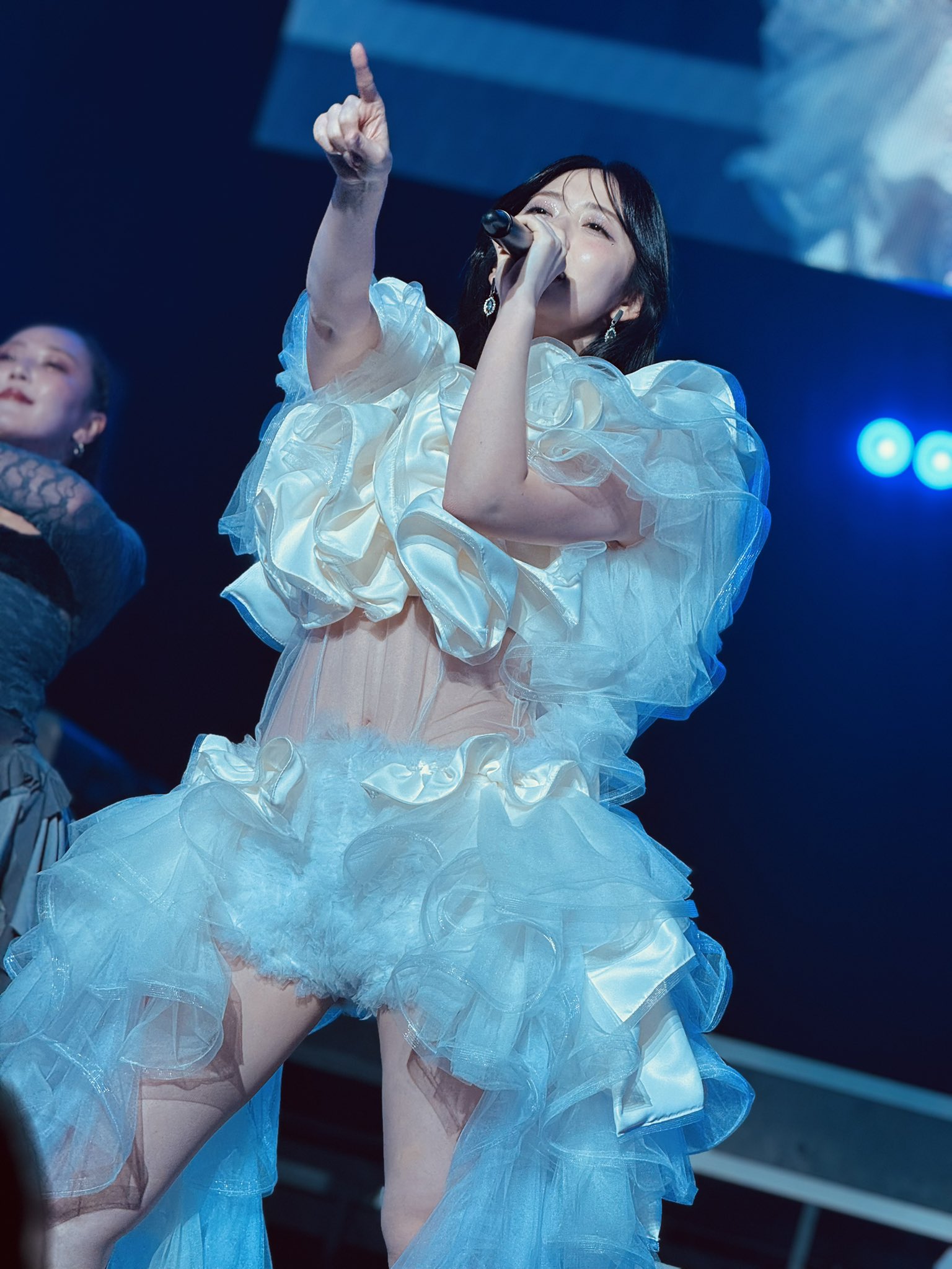 愛理ページ 鈴木愛理さん着用♡WEB ALBUM更新しました！ | Apuweiser-riche