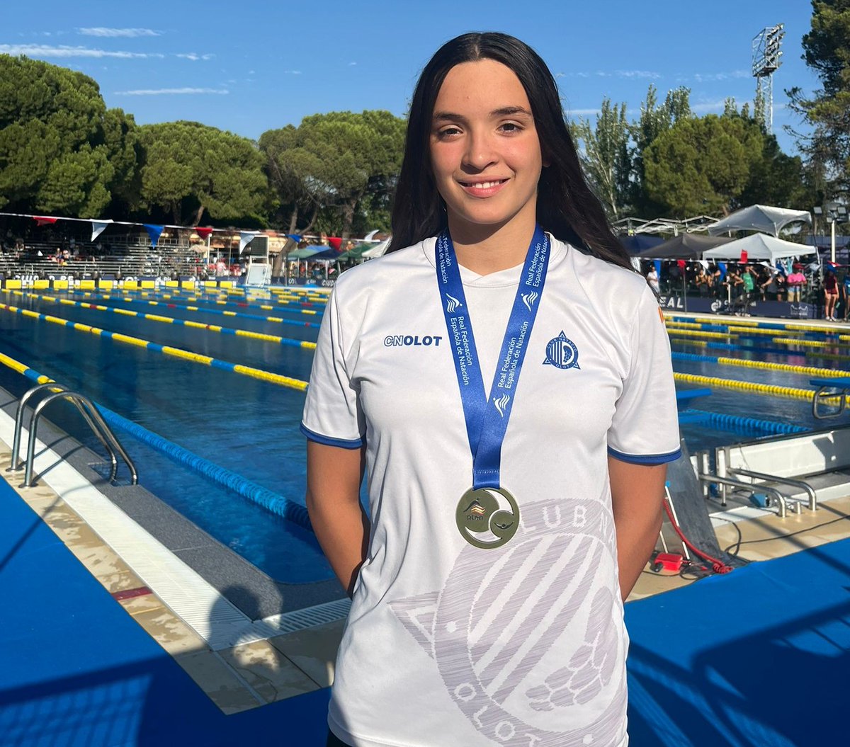 🥇Clara Morera torna dels Campionats d’Espanya amb dues medalles d’or

🔗cnolot.cat/catalan/notici…

#Olot #CNOlot #LaGarrotxa #natació