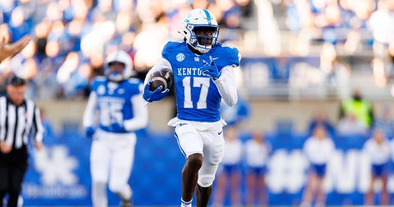 RoushKSR's tweet image. People forget about Hardley Gilmore. His development is just what this wide receiver room needs.
on3.com/teams/kentucky…