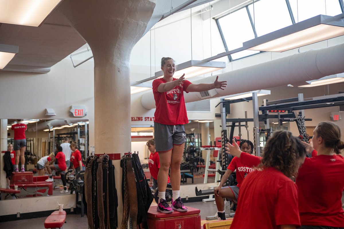It's Monday, we could all use a lift 🏋️‍♀️ #GoBU