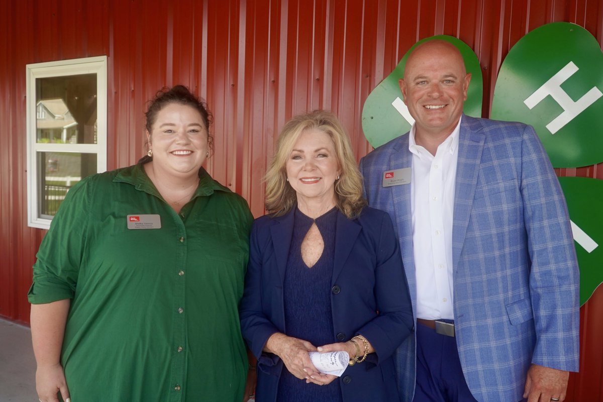 MarshaBlackburn's tweet image. It was wonderful to join Tennessee’s incredible young farmers this weekend at their conference. The ag community is the backbone of our state, and I was pleased we could secure so many wins for farmers in the One Big Beautiful Bill.
@TNFarmBureau