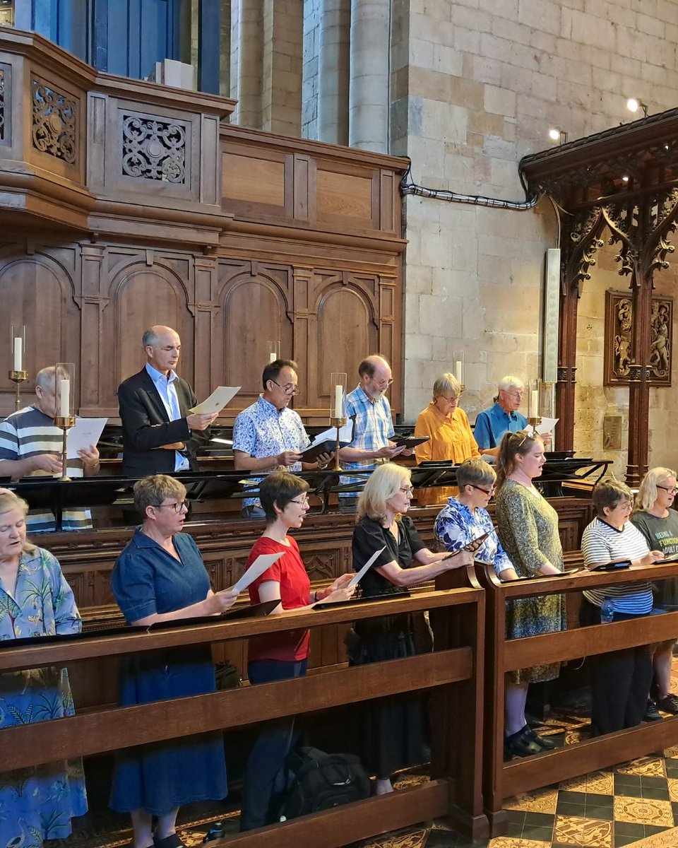 RSCMCentre's tweet image. RSCM Voices West sang in the beautiful setting of Tewkesbury Abbey on Saturday
If you'd like to expand your repertoire, learn new skills & be inspired by singing with others in spectacular spaces, why not join one of our regional choirs?
rscm.org.uk/learn-with-us/…