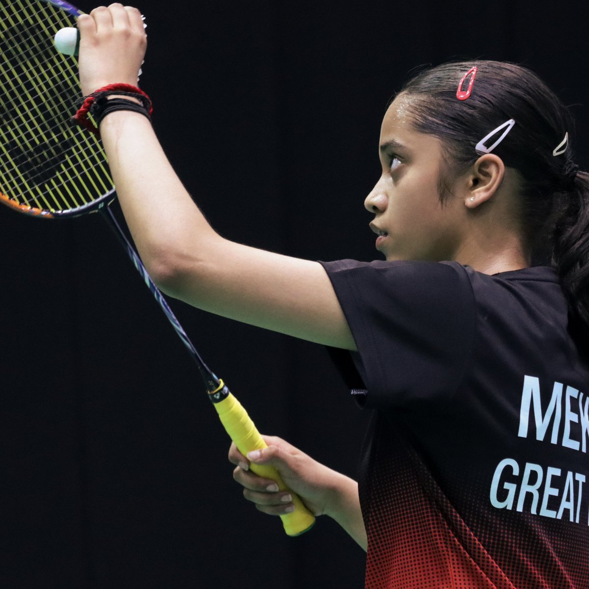 TeamGB's tweet image. What’s that racquet! 🏸
On the first day of competition, Isha Mekala took to the badminton courts and came away with a dominant victory in her first group stage match.
She beat Swiss opponent Ainara Lara Putri 21-13, 21-10.
#eyof #teamgb #skopje2025