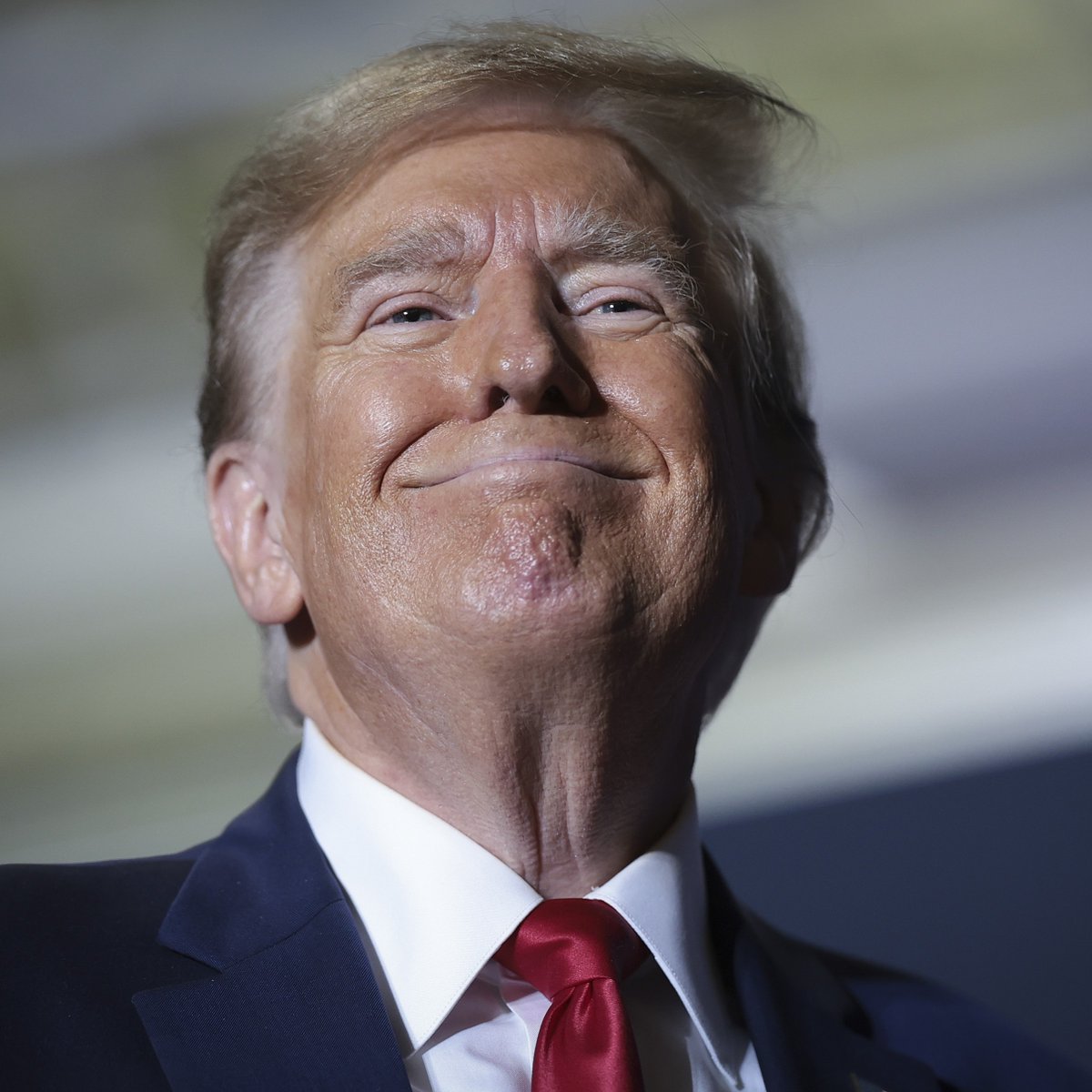 factpostnews's tweet image. Lisa Murkowski says she feels "cheated" after Trump removed tax credits she asked to include in the budget bill:
“I feel like we made a deal and then hours later, a deal was made to somebody else.”