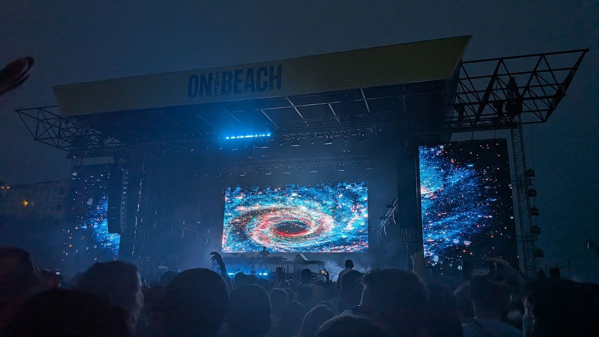 shivamxjha's tweet image. Attended a techno festival at the Brighton beach and hit a new stepcount PR lol