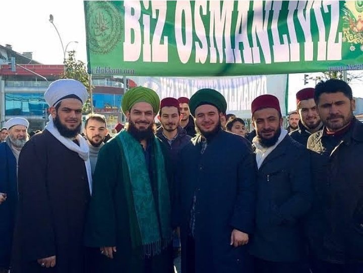 Gerçek Osmanlı torunları / Kendilerine Osmanlı torunu diyen çakma Osmanlı torunları